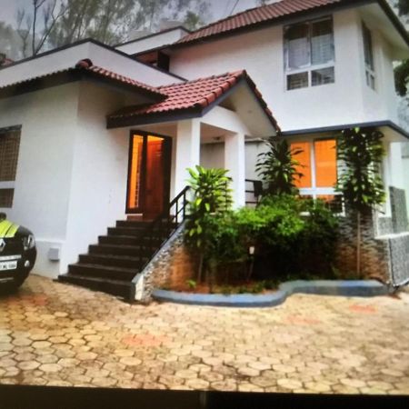 Ferienwohnung Misty Meadows Yercaud Exterior foto